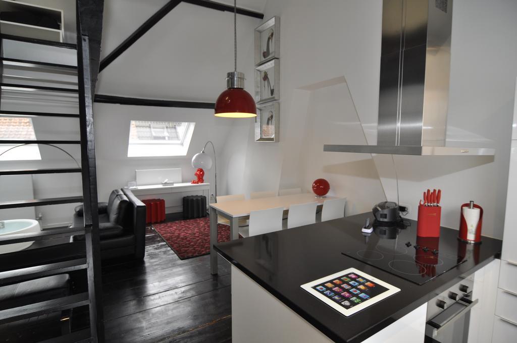 Apartment At Гент Екстериор снимка