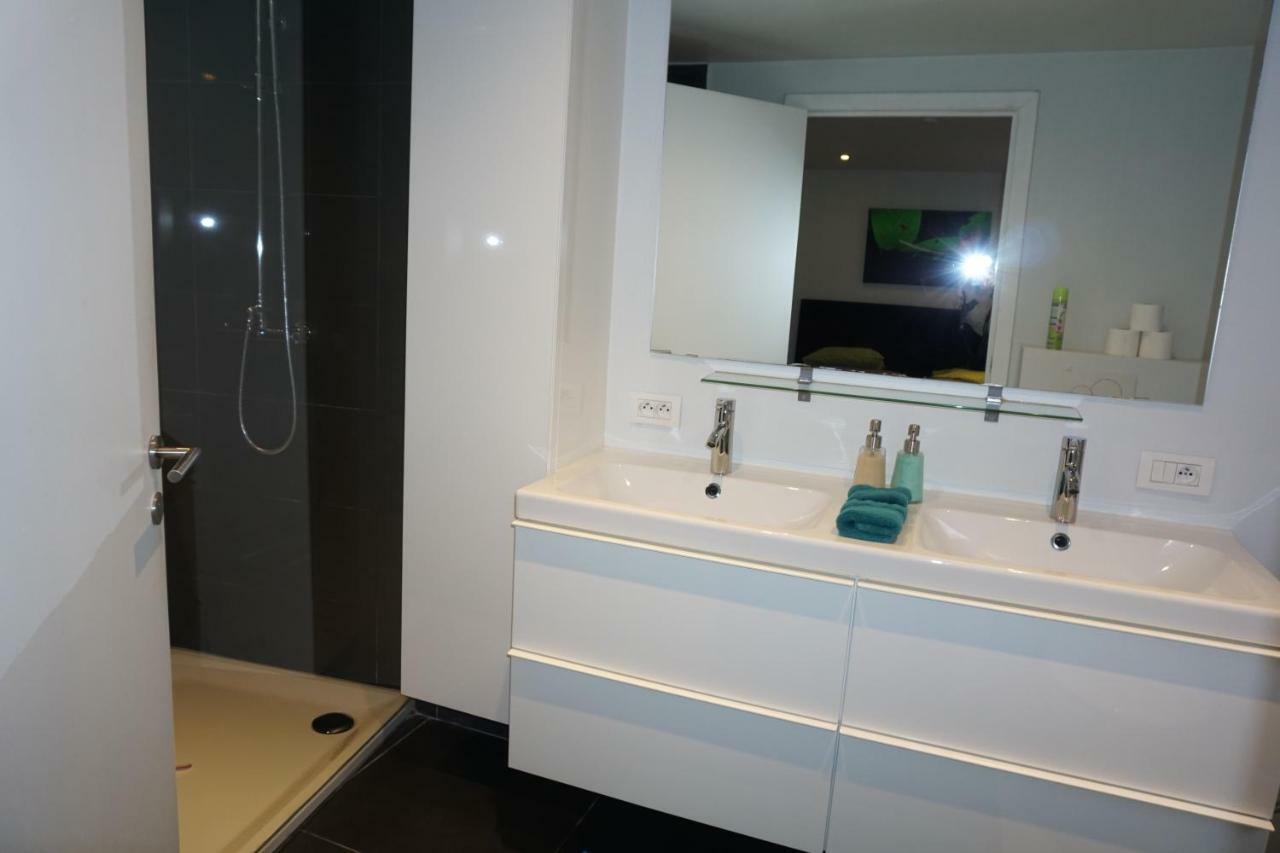 Apartment At Гент Екстериор снимка